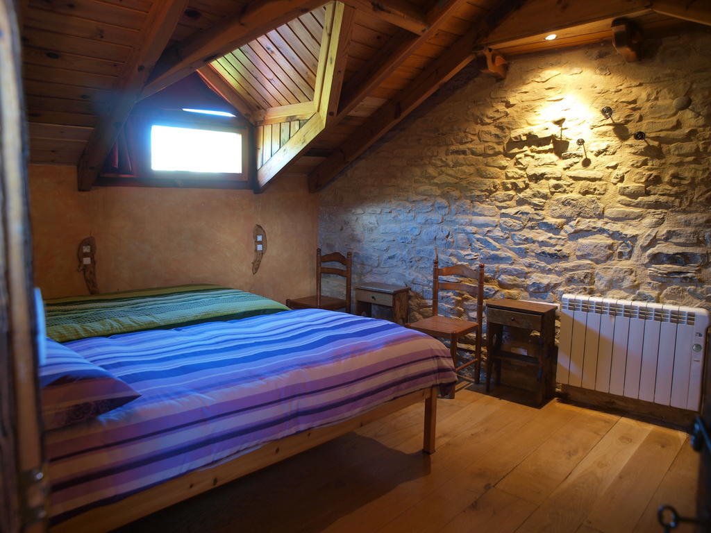 O'Porron Guest House Sabinanigo Room photo
